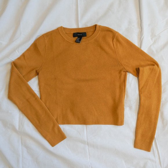Forever21 Cropped Sweater - Picture 1 of 3